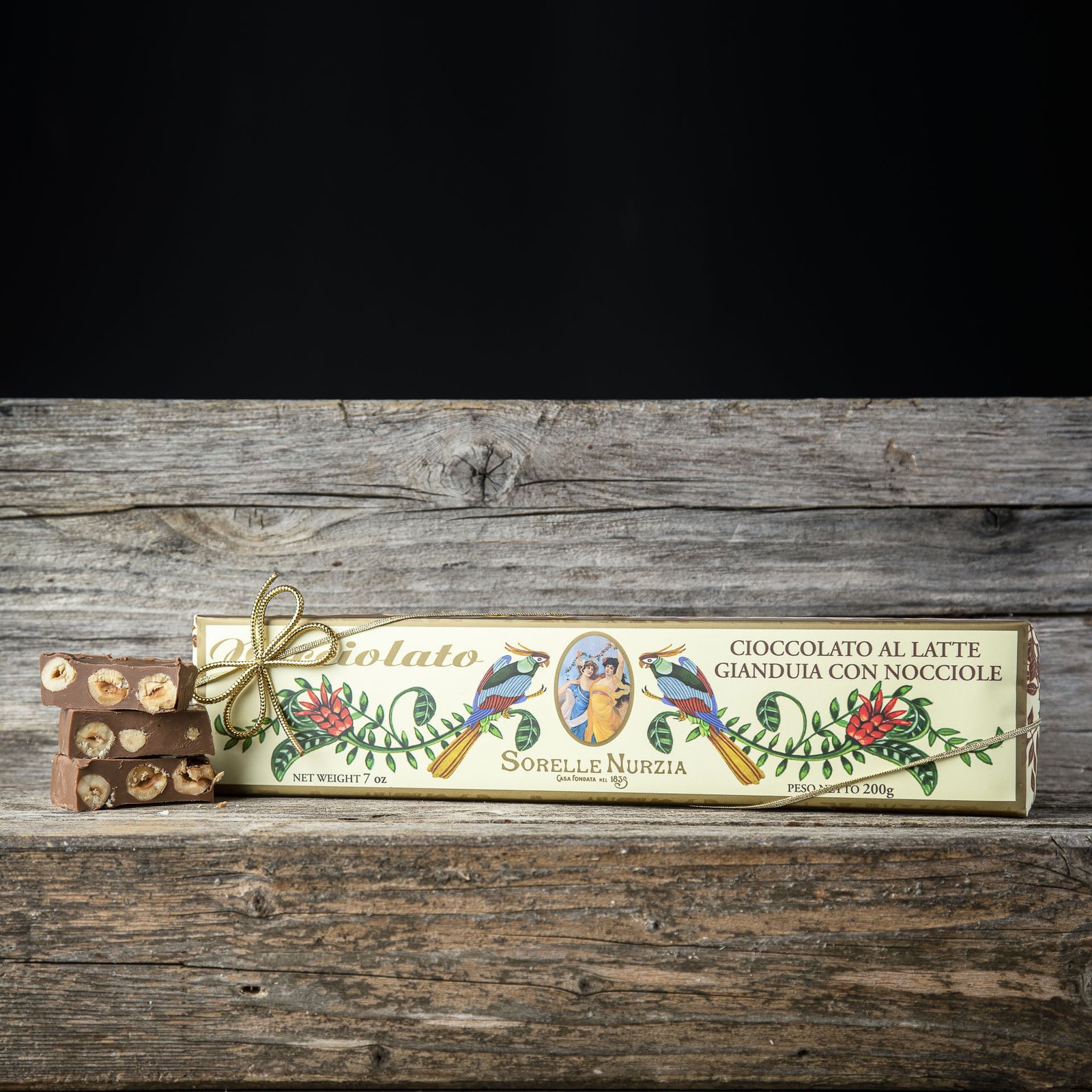 NOCCIOLATO – CIOCCOLATO AL LATTE GIANDUIA CON NOCCIOLE – STECCA DA 200g – INCARTO A MANO